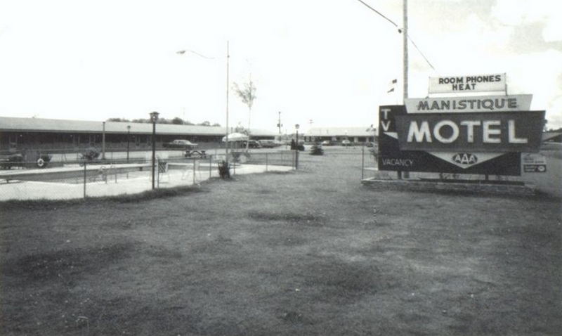 Manistique Motel - Yearbook Ad